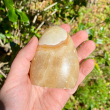 Load image into Gallery viewer, Honey Calcite Freeform