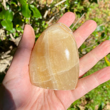 Load image into Gallery viewer, Honey Calcite Freeform