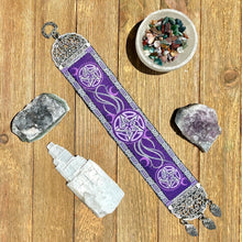 Load image into Gallery viewer, Purple Pentacle Woven Hanging Wall Decor