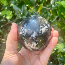 Load image into Gallery viewer, Tourmaline In Quartz Sphere 70mm
