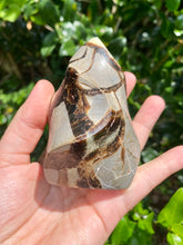 Load image into Gallery viewer, Septarian Flame