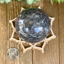 Load image into Gallery viewer, Yooperlite Sphere 56mm