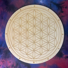 Load image into Gallery viewer, Flower of Life Crystal Grid