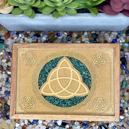 Wooden Box - Triquetra with Green Aventurine Crystal